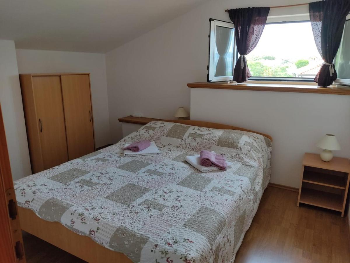 Apartmani Danica Risika Eksteriør bilde
