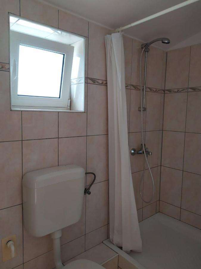 Apartmani Danica Risika Eksteriør bilde